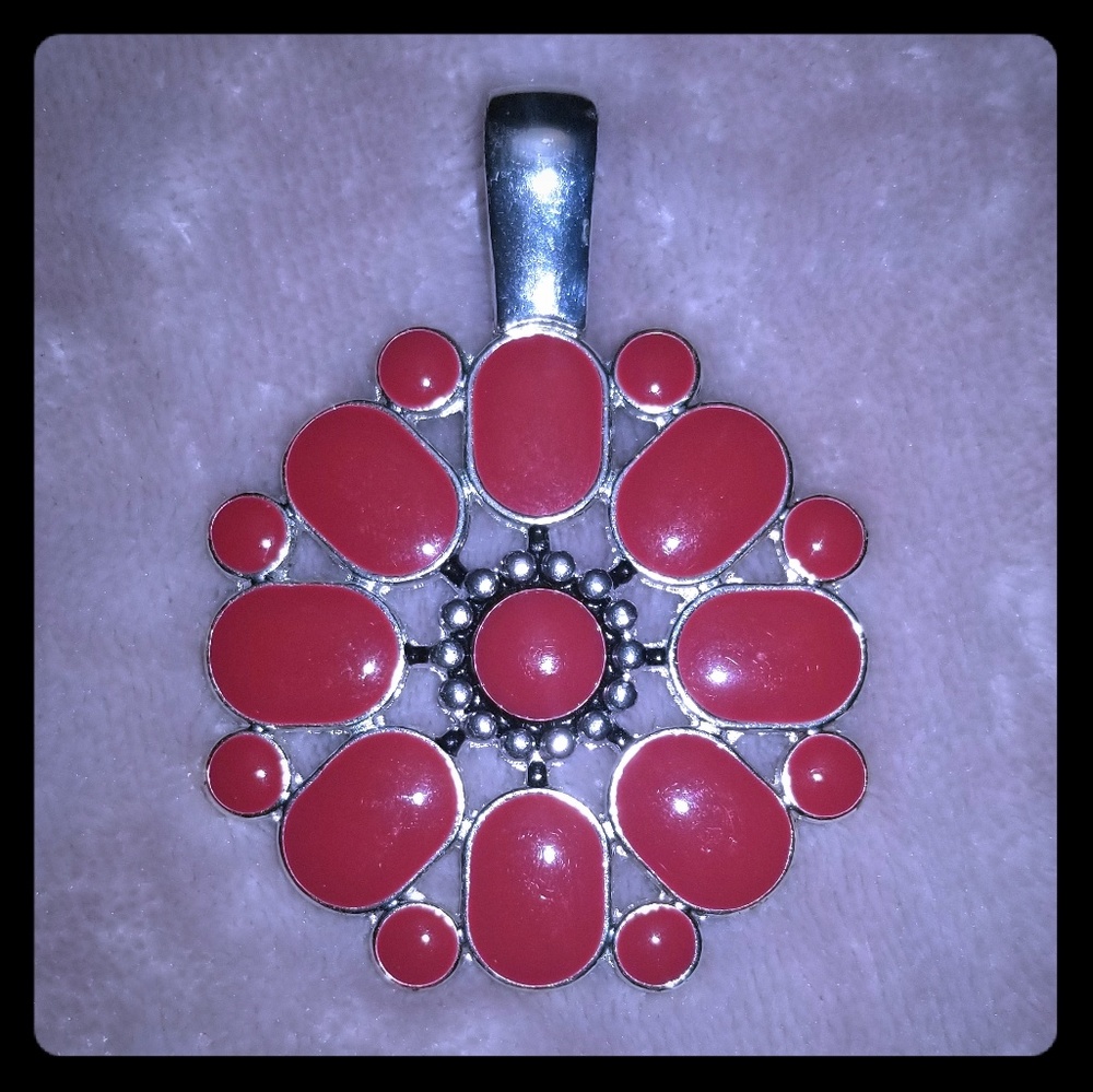Premier Design two-sided pendant